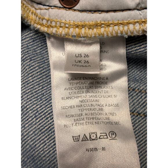 Free People Distressed Crop Jeans Light Wash Raw Hem Ripped Knee Boho Style - Picture 5 of 6